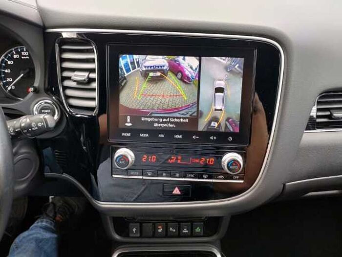 Mitsubishi Outlander 2.4 PHEV Plus Spirit 4WD 360° a.1.Hand