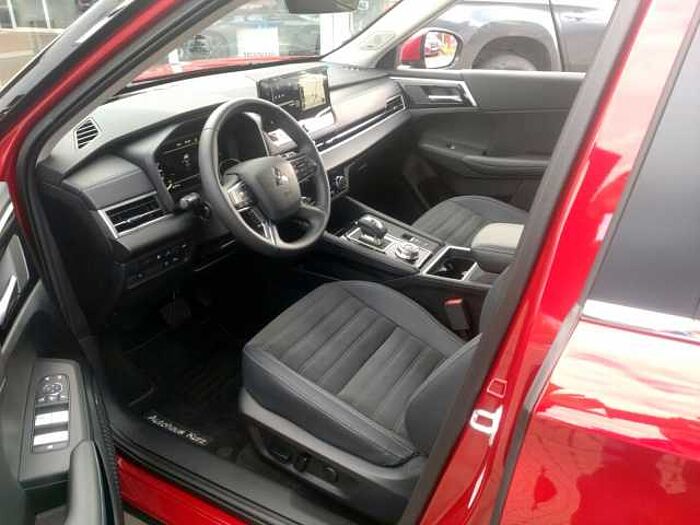 Mitsubishi Outlander 2.4 PHEV 4WD Intro Edition