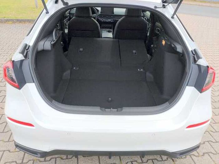 Honda Civic e:HEV Sport LED Navi USB Kamera PDC SHZ
