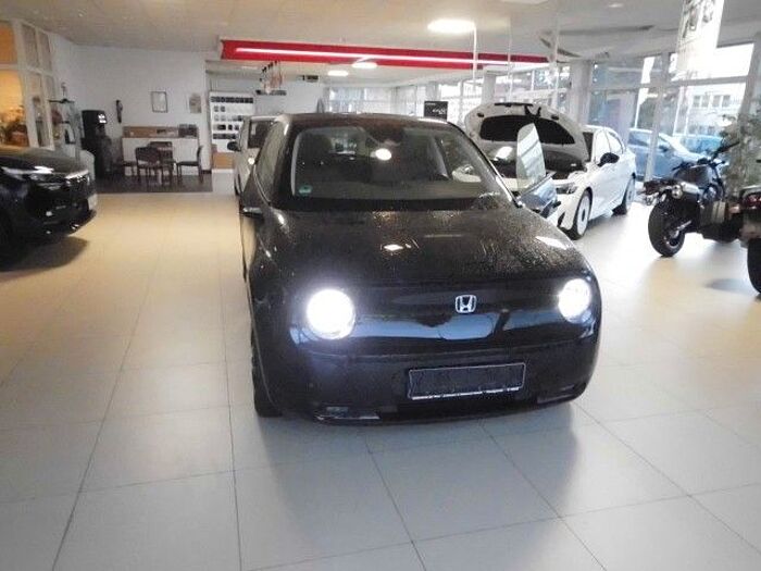 Honda e 100kW 1.Hd. 8-fach Reifen,NAVI,Kamera 360°