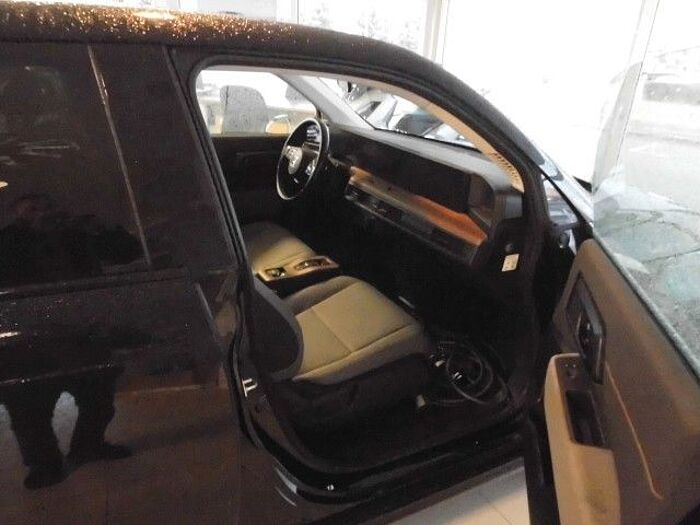 Honda e 100kW 1.Hd. 8-fach Reifen,NAVI,Kamera 360°