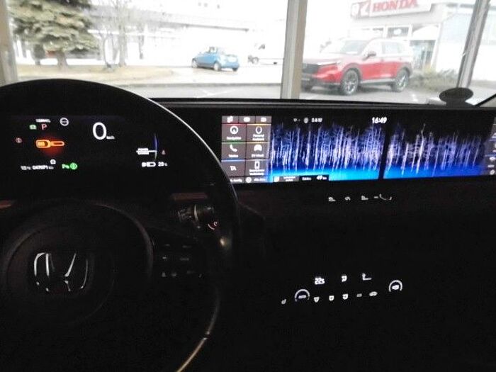 Honda e 100kW 1.Hd. 8-fach Reifen,NAVI,Kamera 360°