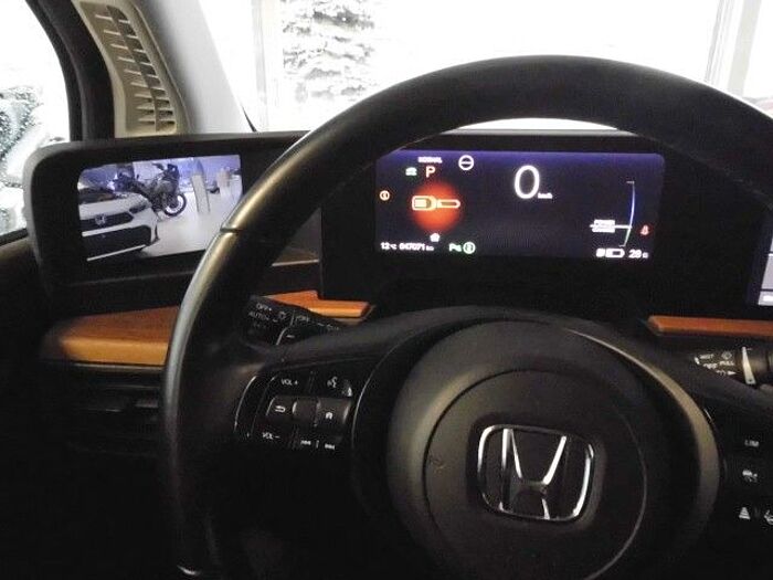 Honda e 100kW 1.Hd. 8-fach Reifen,NAVI,Kamera 360°