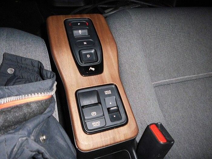 Honda e 100kW 1.Hd. 8-fach Reifen,NAVI,Kamera 360°