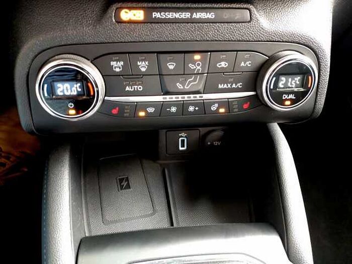 Ford Focus ST 2.0 EcoBlue beh.Frontsch.+Lenkrad WR