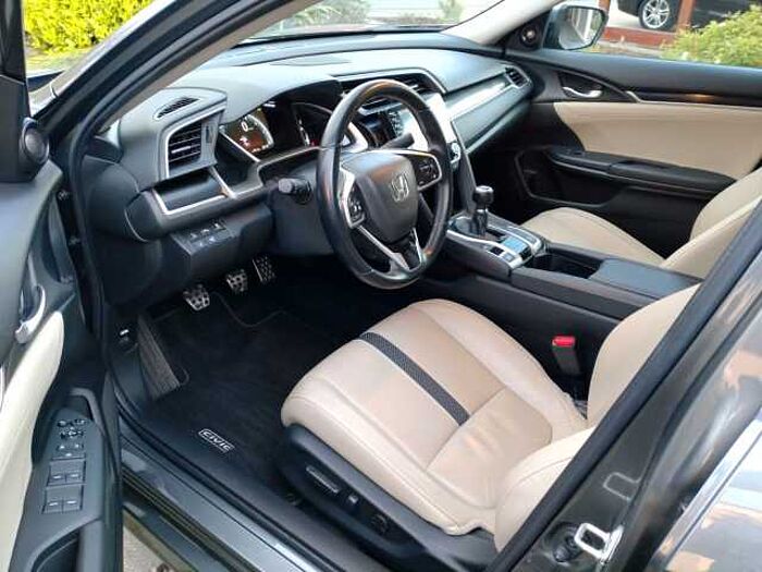 Honda Civic Limousine 1.5i Executive Leder Navi Kamera