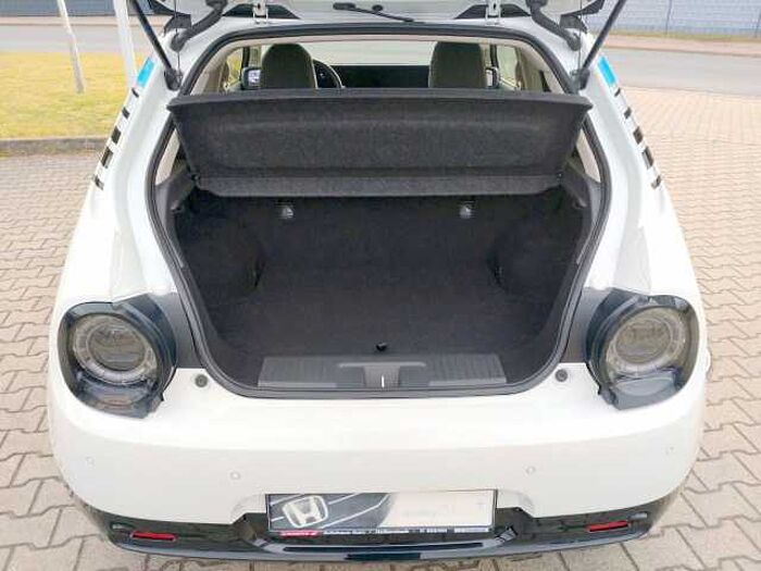 Honda e Top gepflegt 1.Hand So+Wi-Räder a. Alu Navi...